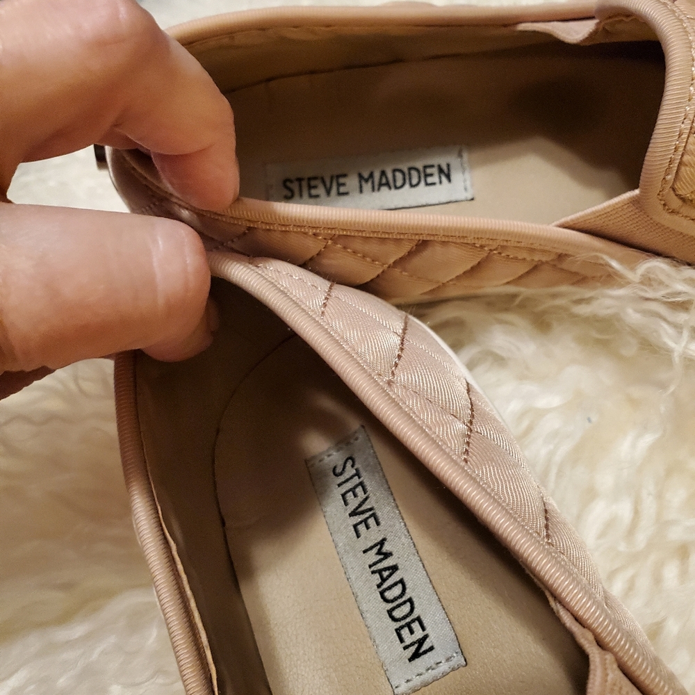 Steve Madden Quilted Slip On - Picture 4 of 5